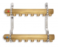 Brass manifold with 1/2